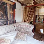 Séjour chez l'habitant Balta Maja *