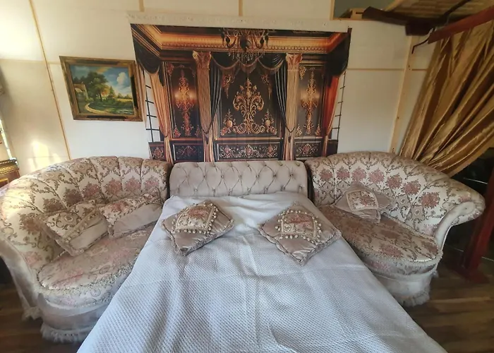 Balta Maja Dzīvošana ģimenē Riga