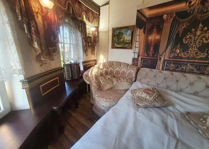 Dzīvošana ģimenē Balta Maja Riga